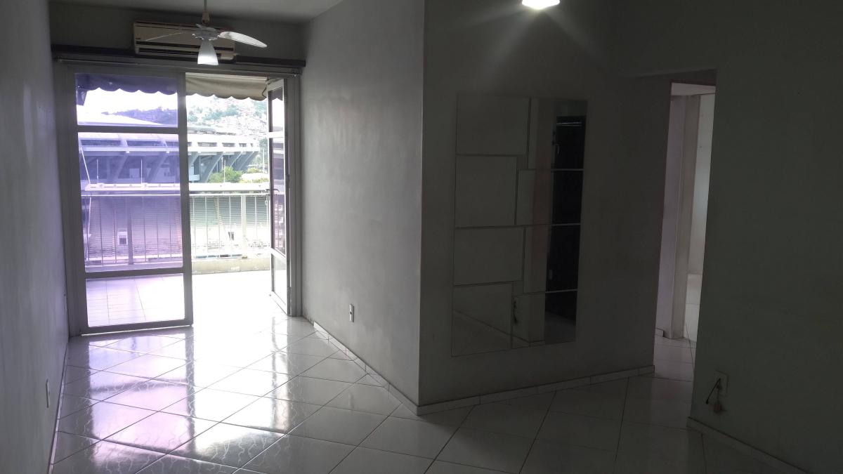 Maracanã Vista Estádio 2 quartos Varandão Garagem - Paulo Rangel - Corretor de Imóveis