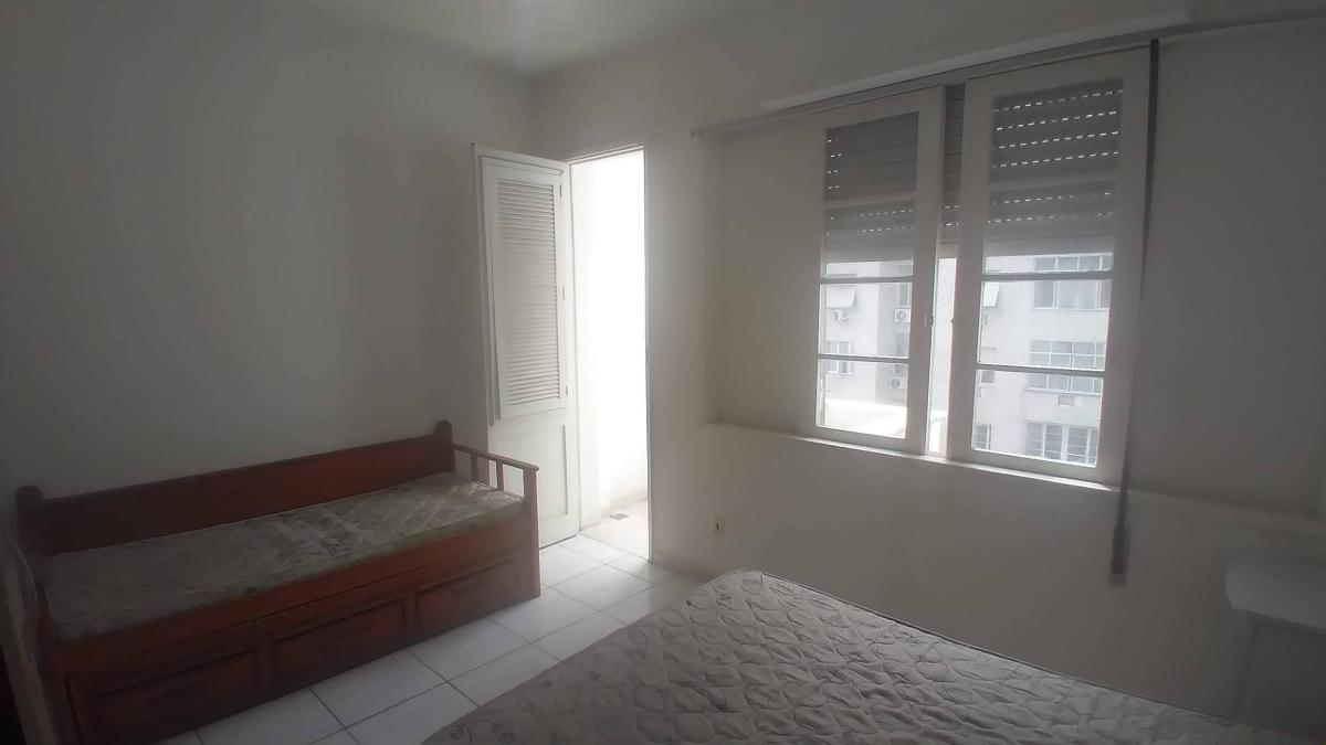 Copacabana 1 quarto e sala varanda rua Carvalho de Mendonça - Paulo Rangel - Corretor de Imóveis