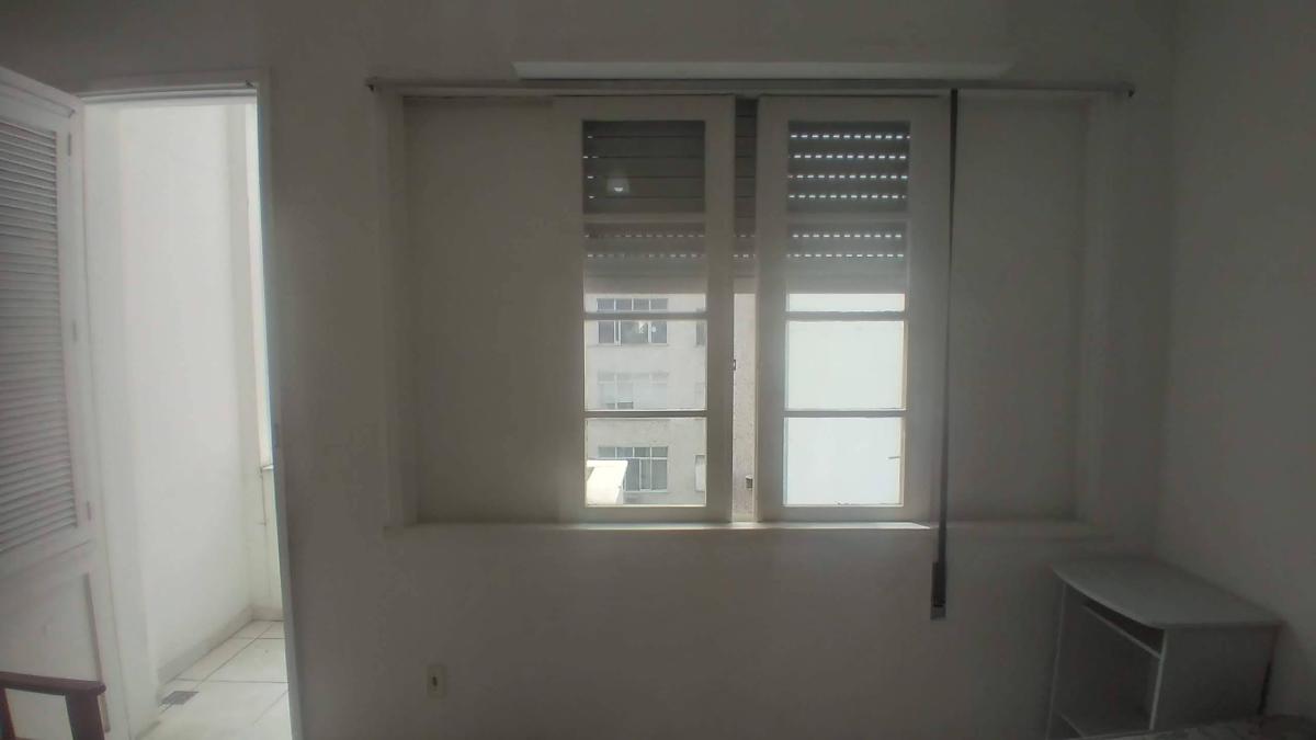 Copacabana 1 quarto e sala varanda rua Carvalho de Mendonça - Paulo Rangel - Corretor de Imóveis